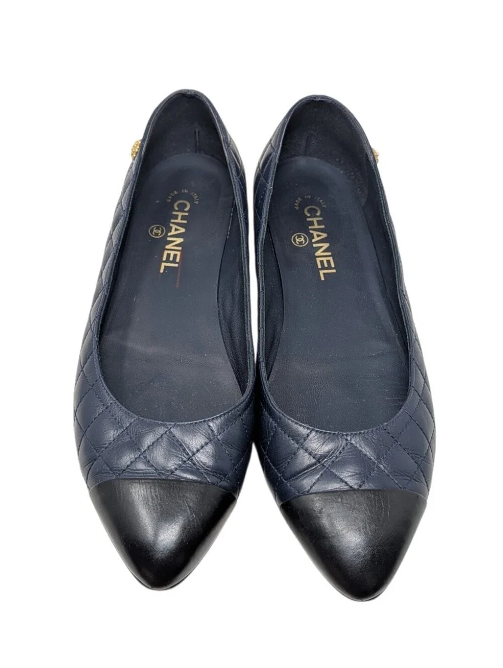 Chanel Navy Blue Quilted Cap Toe Camellia Charm Ballerina Flat Size EU 40.5